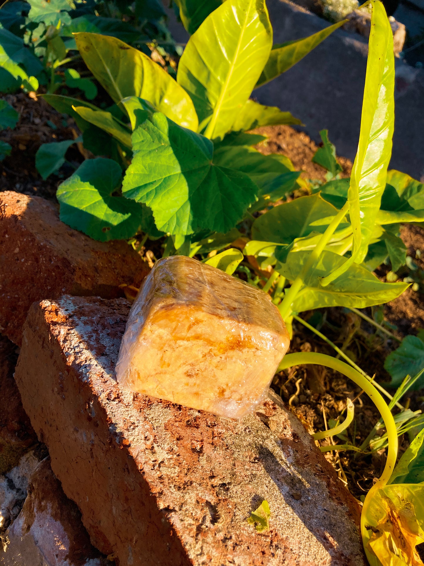 Alata Samina (Raw African Black soap)